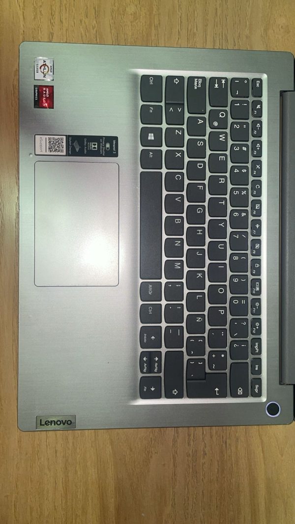 IMG-20251023-WA0088 Laptop Segunda Mano AMD Athlon 3050U 8GB RAM 256GB SSD Rápida Barata